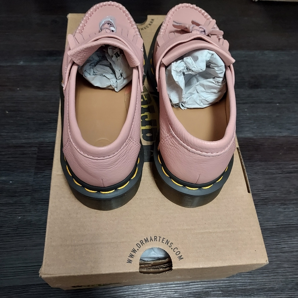 Doc Martens, Adrian Loafer, women size 5, peach beige - Picture 4 of 11